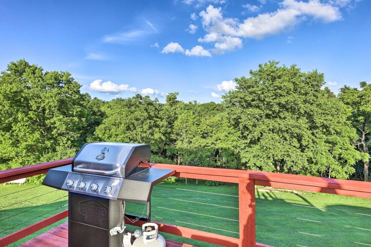 Williamstown Gem With Private Pool And Hot Tub! Βίλα Εξωτερικό φωτογραφία