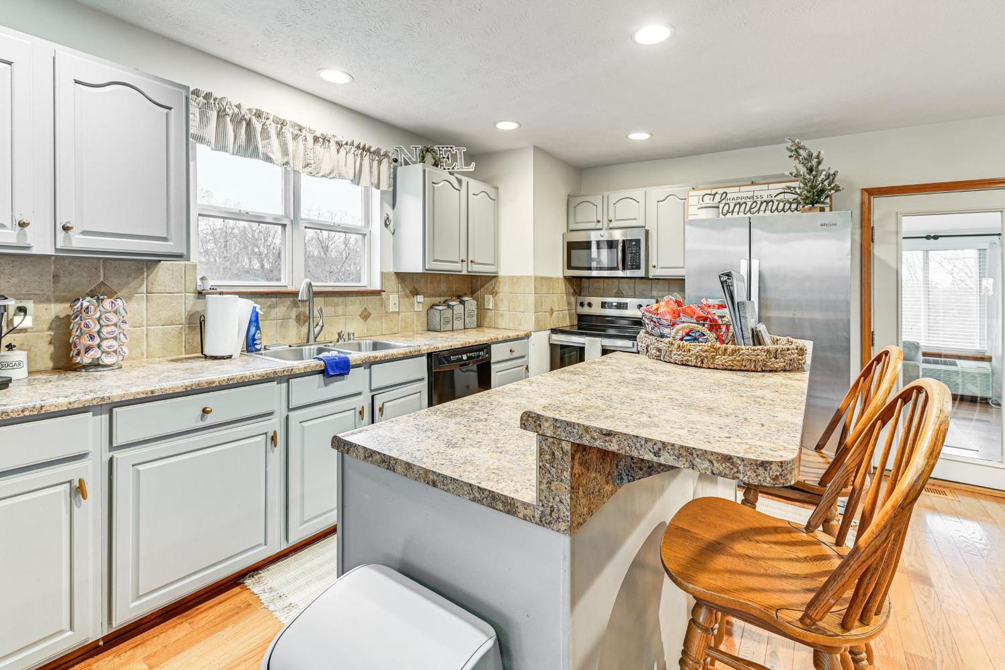 Williamstown Gem With Private Pool And Hot Tub! Βίλα Εξωτερικό φωτογραφία